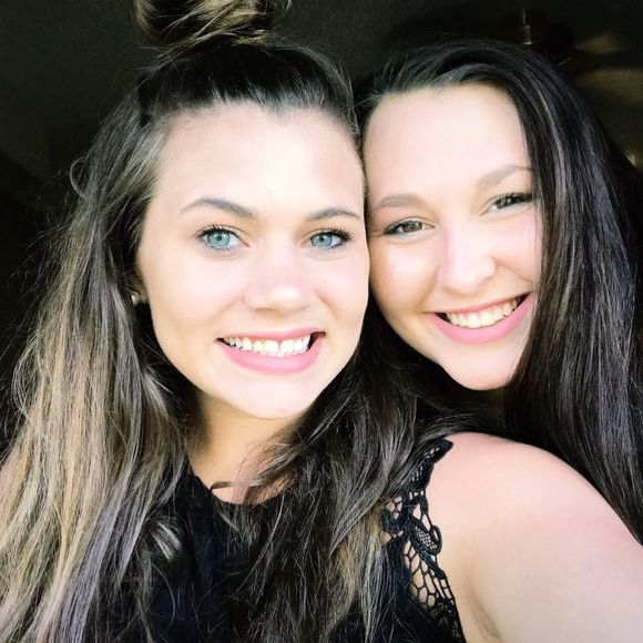 Meet your Posher, Lindsay - Picture 1 of 1